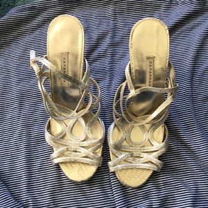Caparros Heels